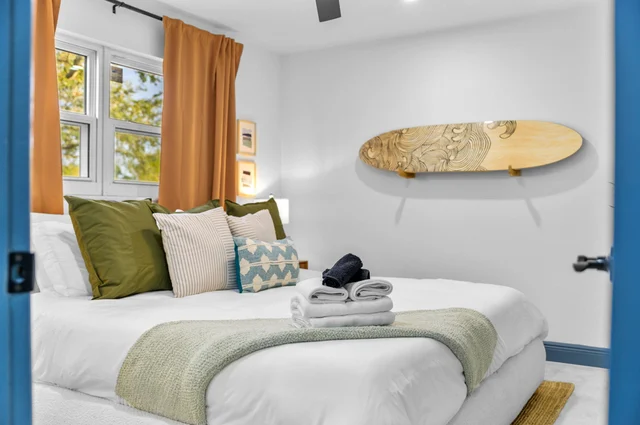 Bedroom image 1
