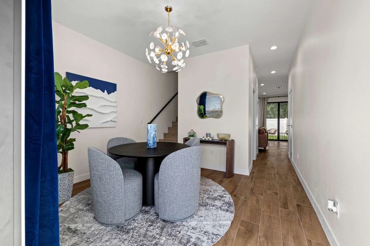 Townhome in Tampa property photo 3