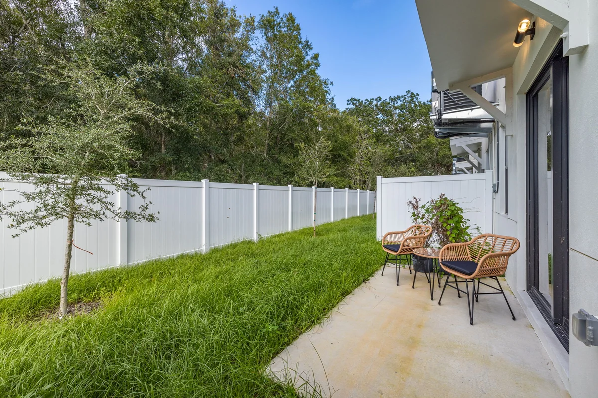 Townhome in Tampa property photo 5