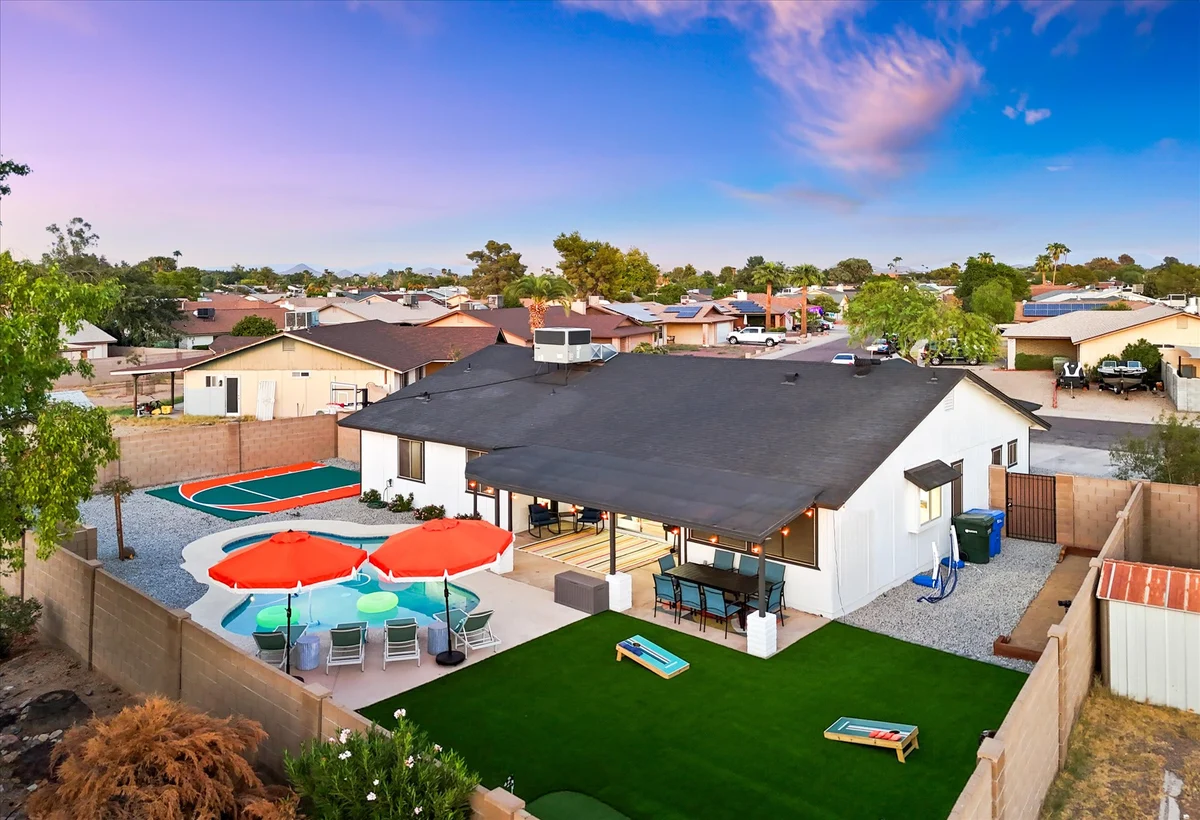 The Brightside, Heated Pool, BBall Court, Bocce property photo 2