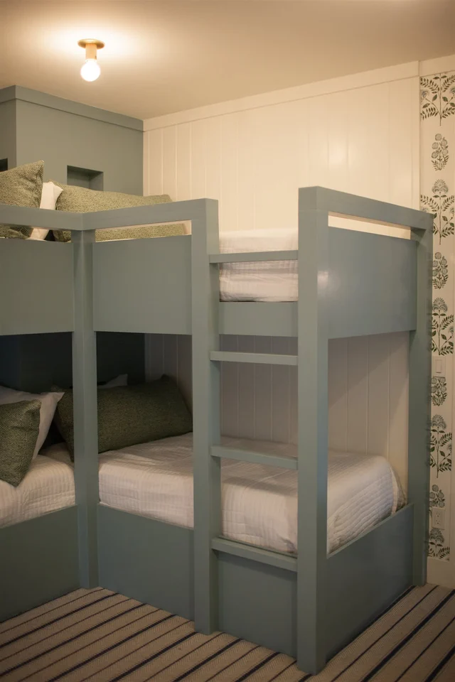 Bedroom image 1