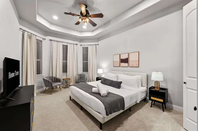 Bedroom image 1