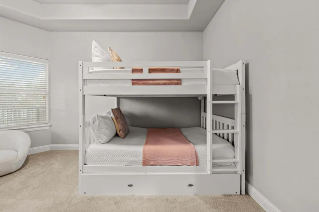 Bedroom image 1