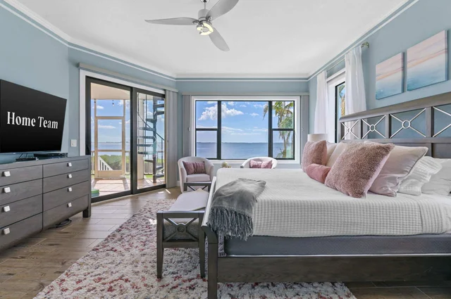 Bedroom image 1
