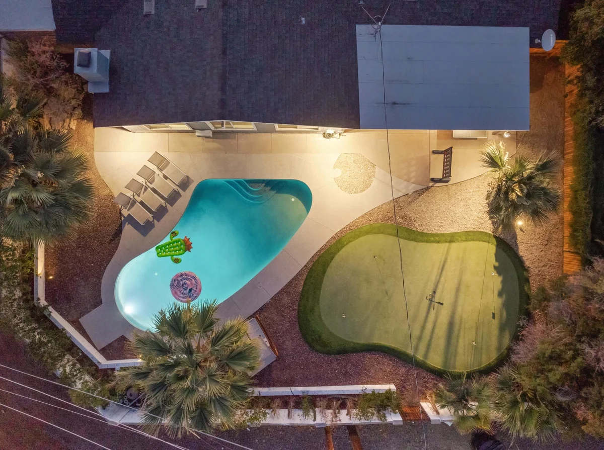 Home in Tempe property photo 4