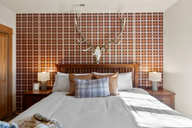 Bedroom image 1