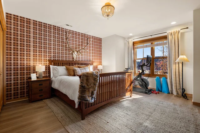Bedroom image 1