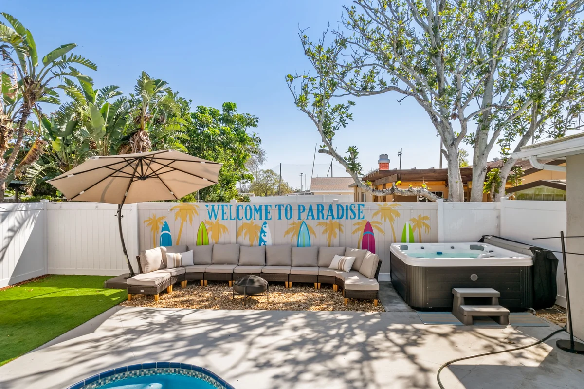 Oasis Pool Tiki Hut Hot Tub Ping Pong Arcade property photo 5