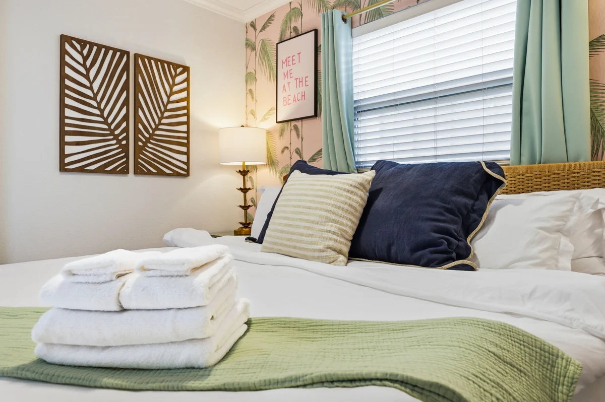 Bedroom image 1