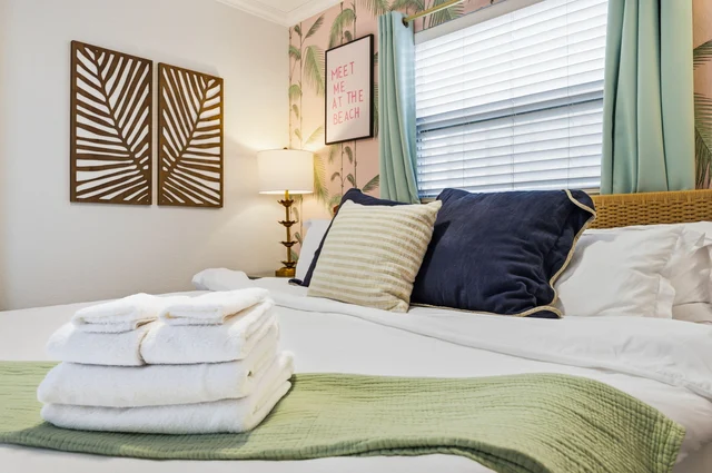Bedroom image 1