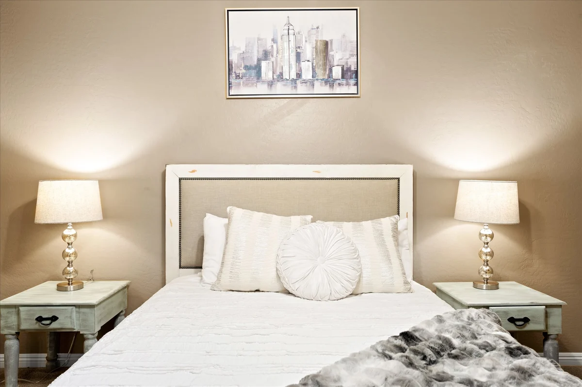 Bedroom image 1
