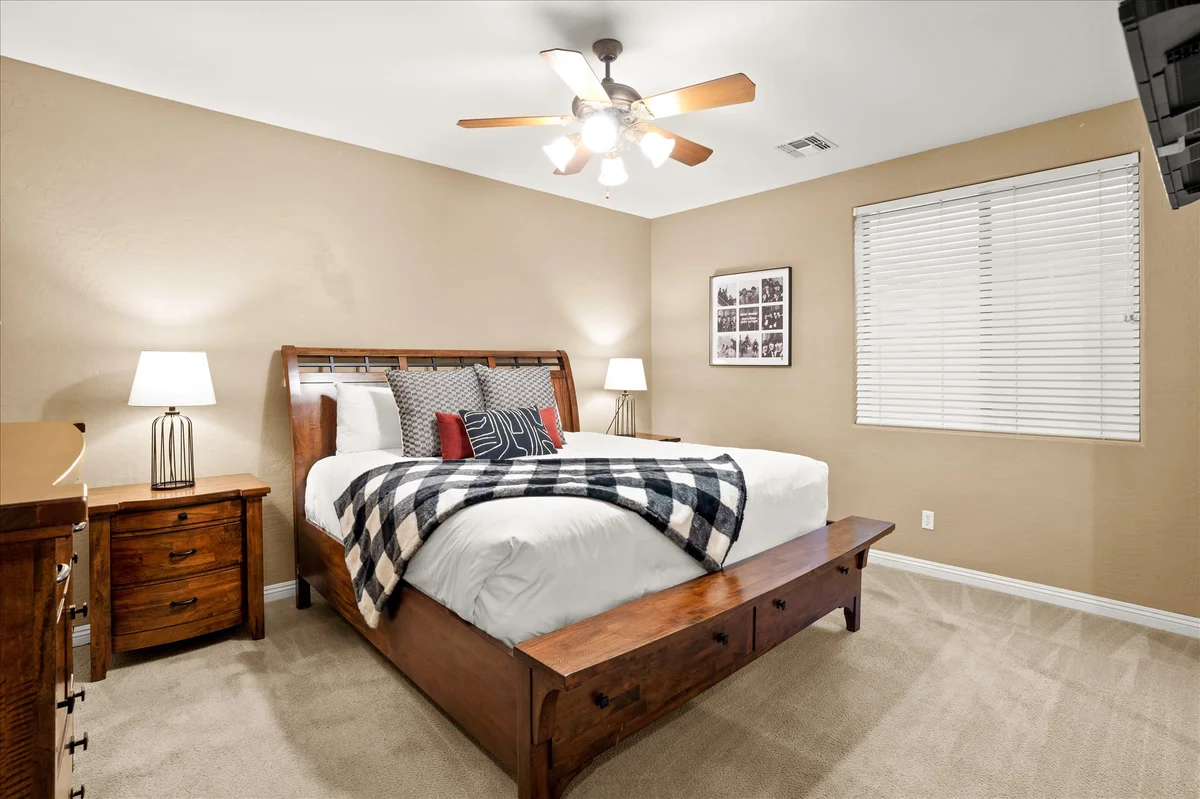 Bedroom image 1