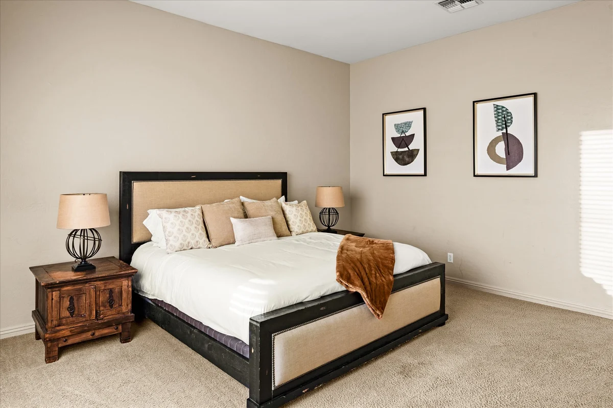 Bedroom image 1