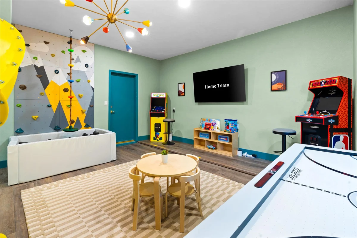 Home in Scottsdale property photo 35