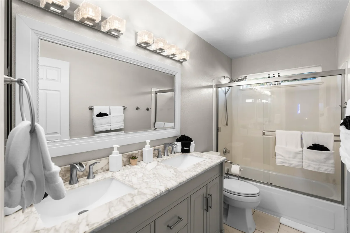 Home in Scottsdale property photo 13