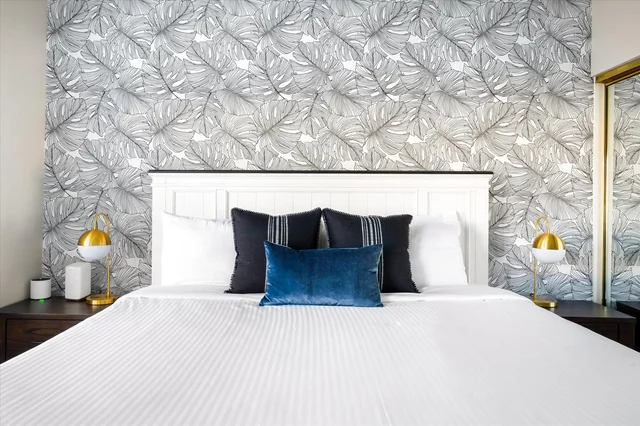 Bedroom image 1