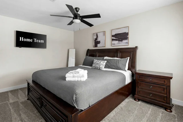 Bedroom image 1