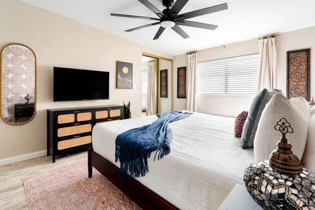 Bedroom image 1