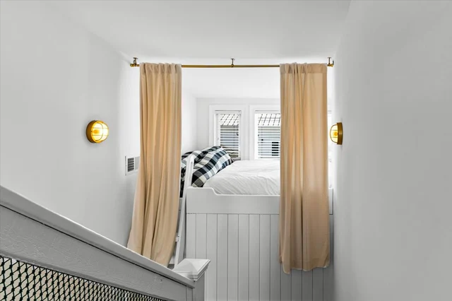 Bedroom image 1