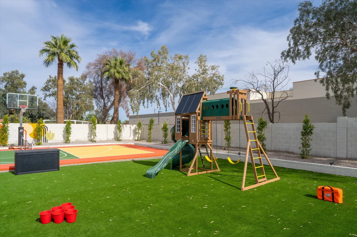 The Lazy Palm: Private Lazy River & Pickleball property photo 3