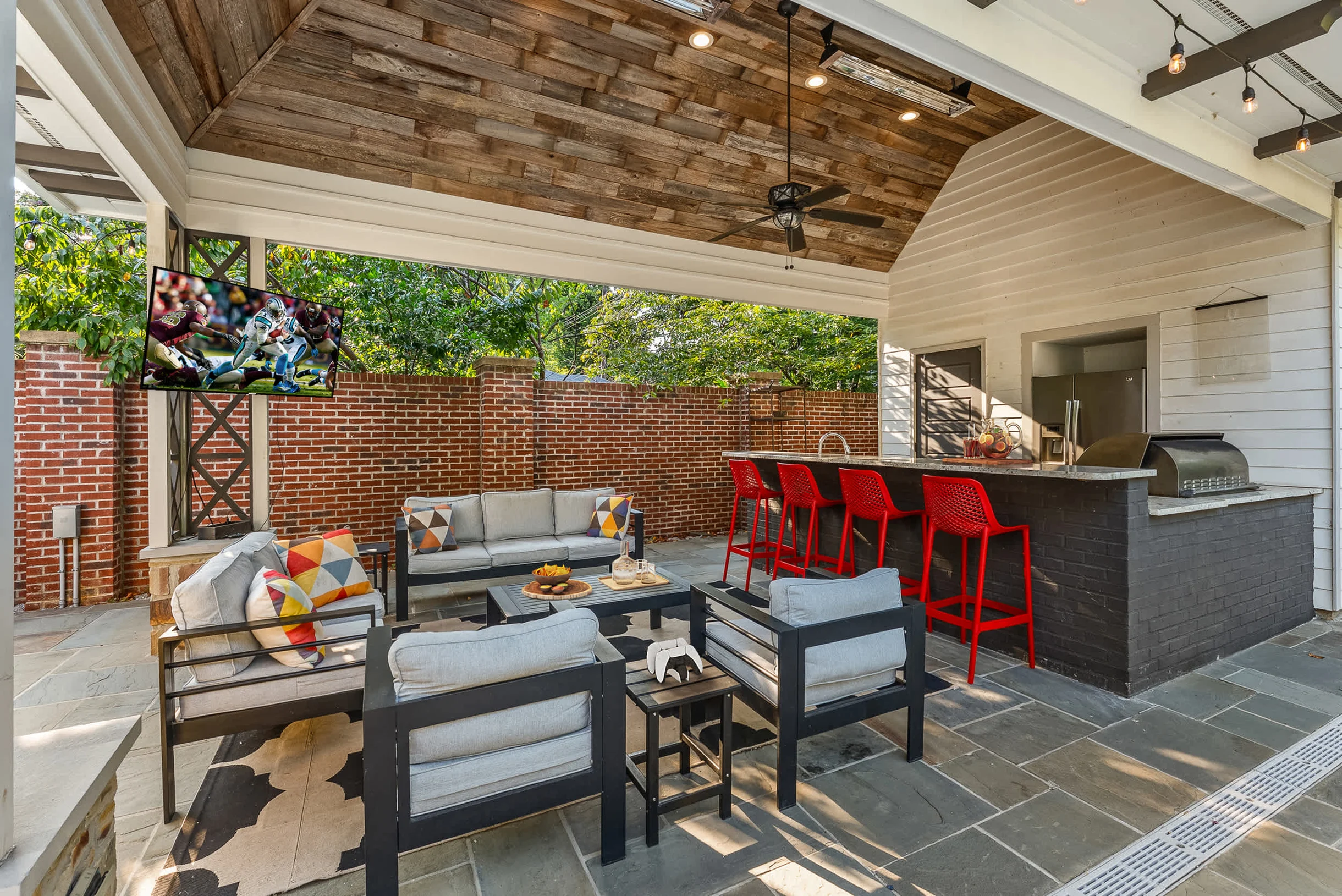 Home in Memphis property photo 5