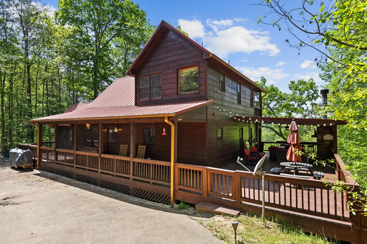 Home in Blairsville property photo 5