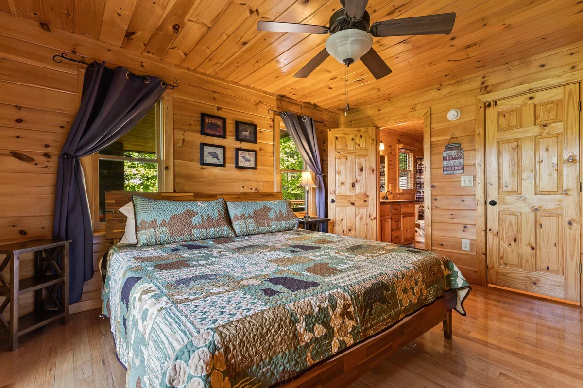 Bedroom image 1