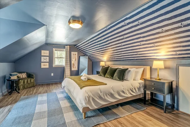 Bedroom image 1