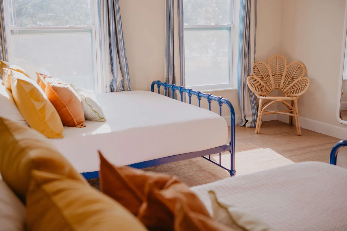 Bedroom image 1