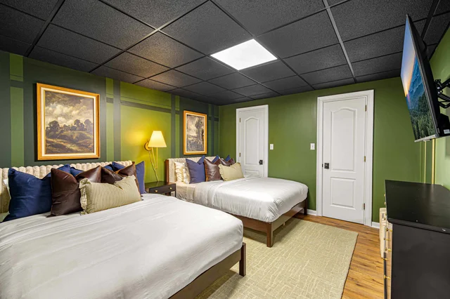 Bedroom image 1