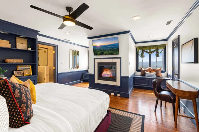 Bedroom image 1