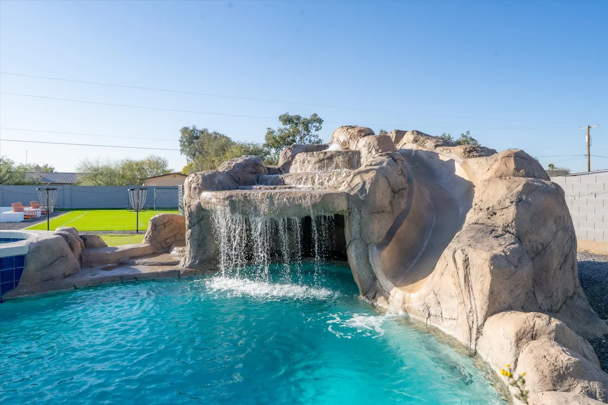 The Most Epic AZ Backyard Experience property photo 3