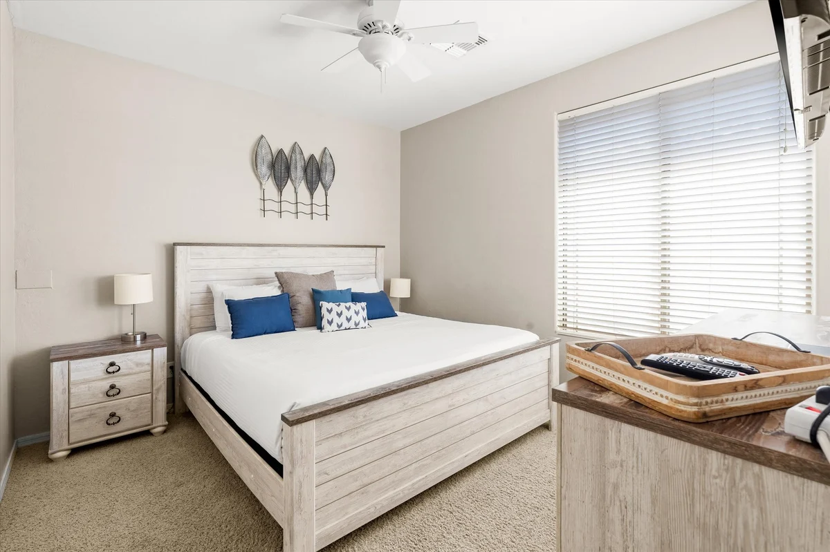 Bedroom image 1
