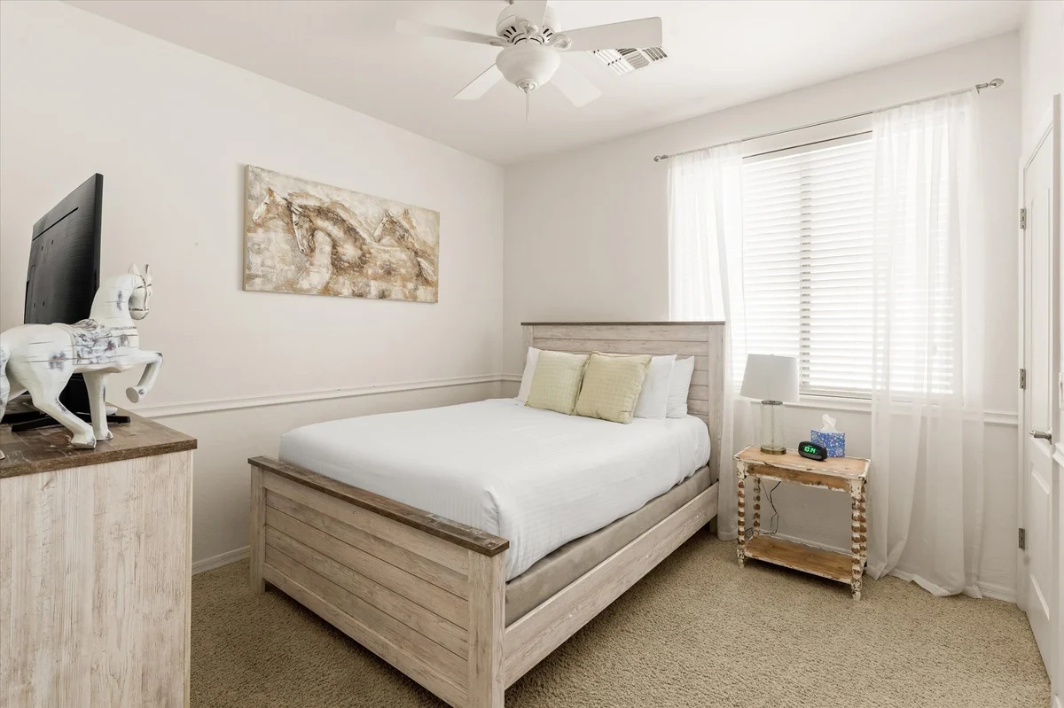 Bedroom image 1