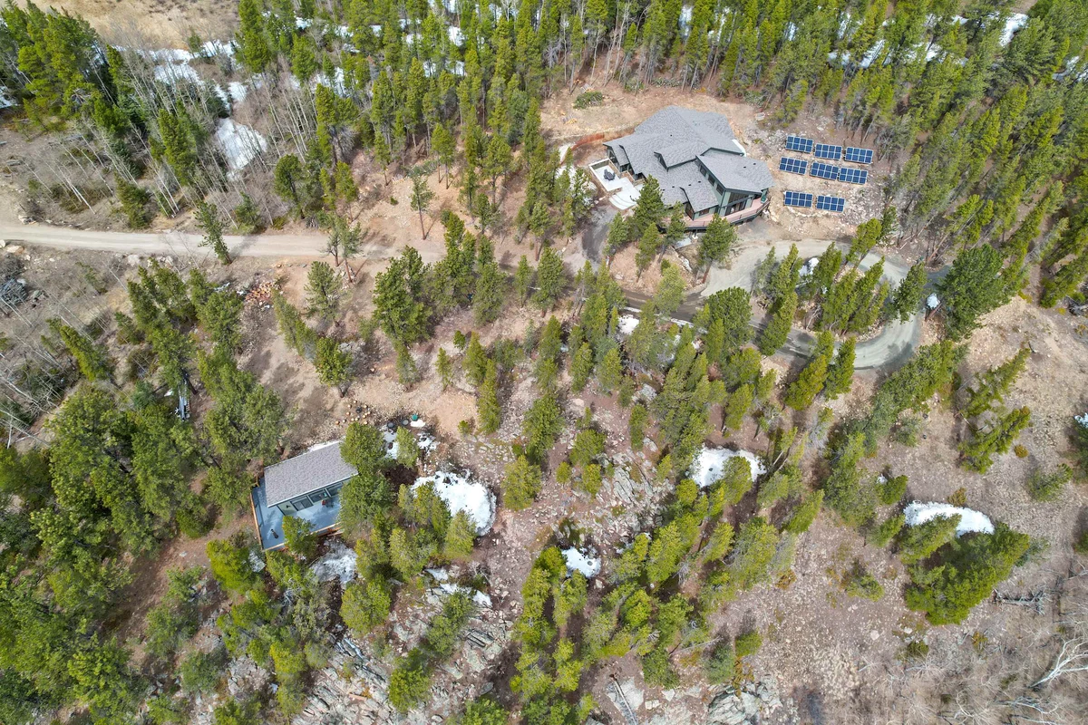 34 Acre Escape Games Hiking Pool Table Bicycles property photo 2