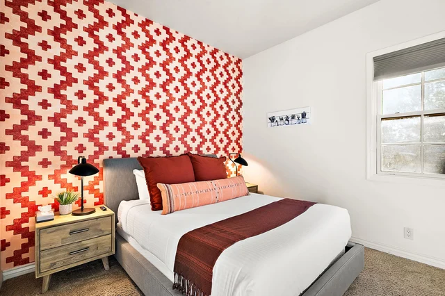 Bedroom image 1