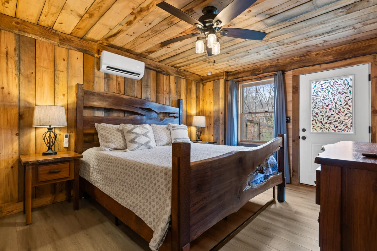 Bedroom image 1