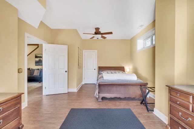 Bedroom image 1