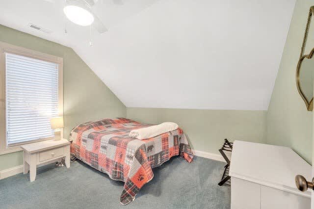 Bedroom image 1