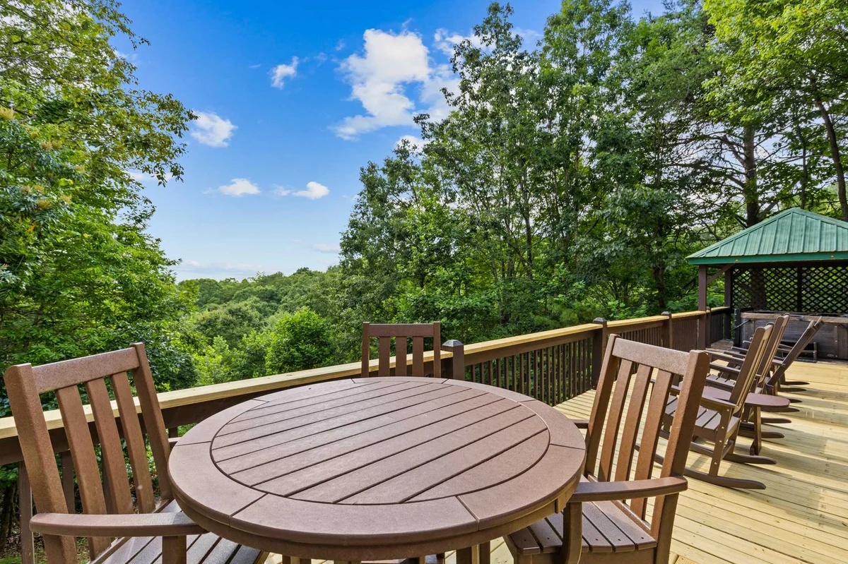 Mountain Views-Hot Tub-Games-Pool & Foosball property photo 4