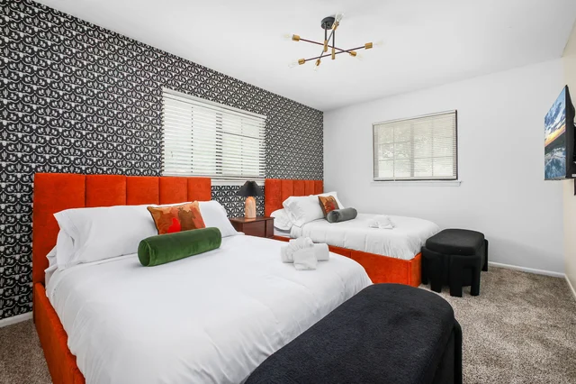Bedroom image 1