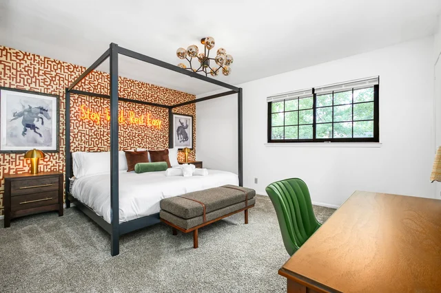 Bedroom image 1