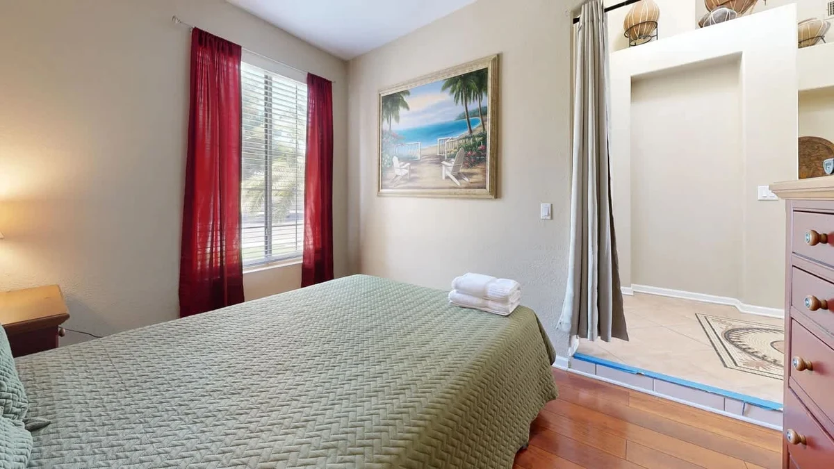 Bedroom image 1