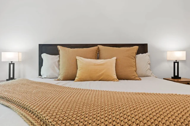 Bedroom image 1