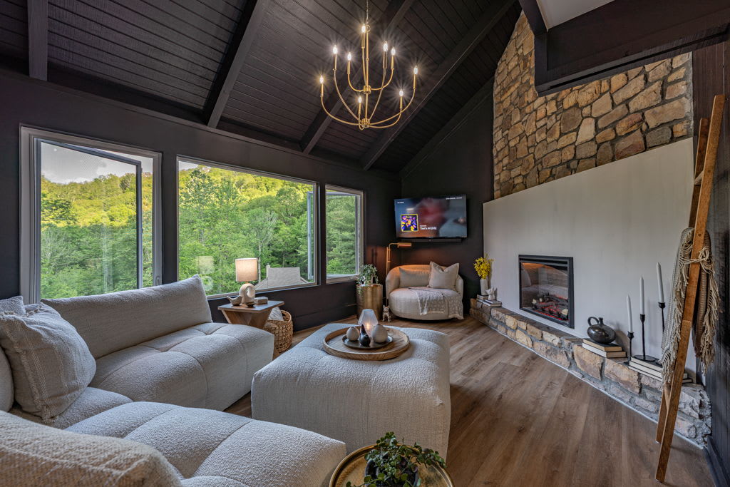 Home in Sugar Mountain property photo 4