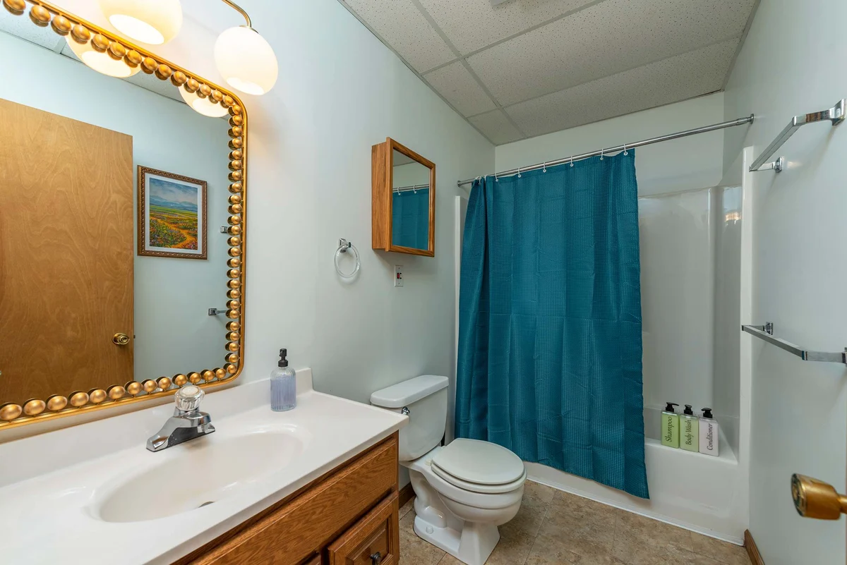 Home in Fairview property photo 8