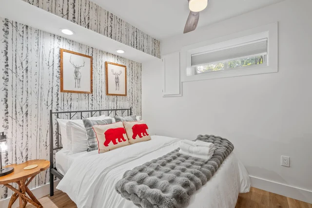 Bedroom image 1