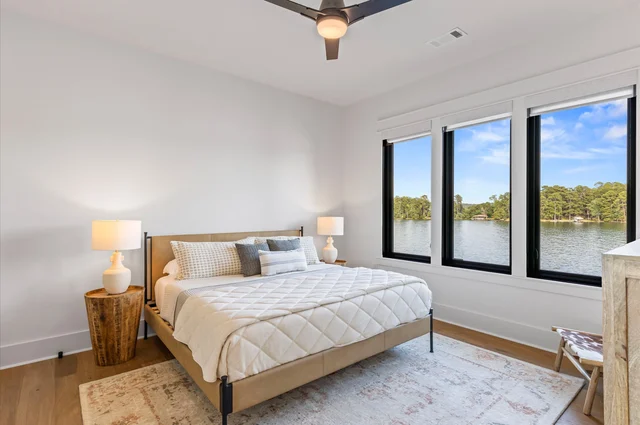 Bedroom image 1