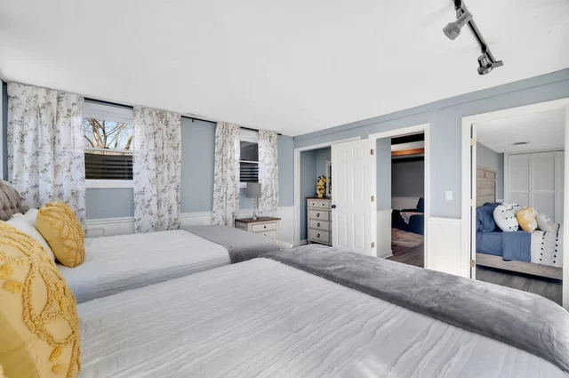 Bedroom image 1