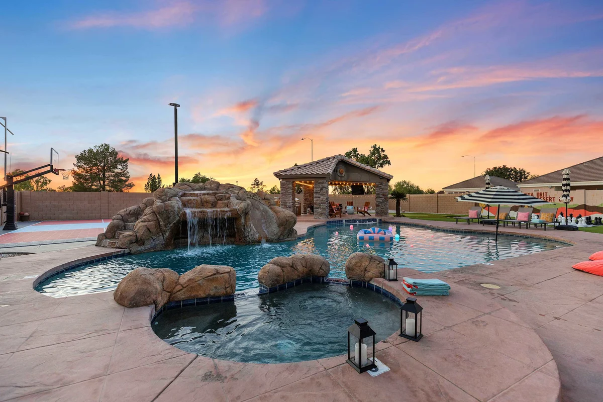 Luxury Retreat - Pool, BBQ, Theater and Games property photo 2